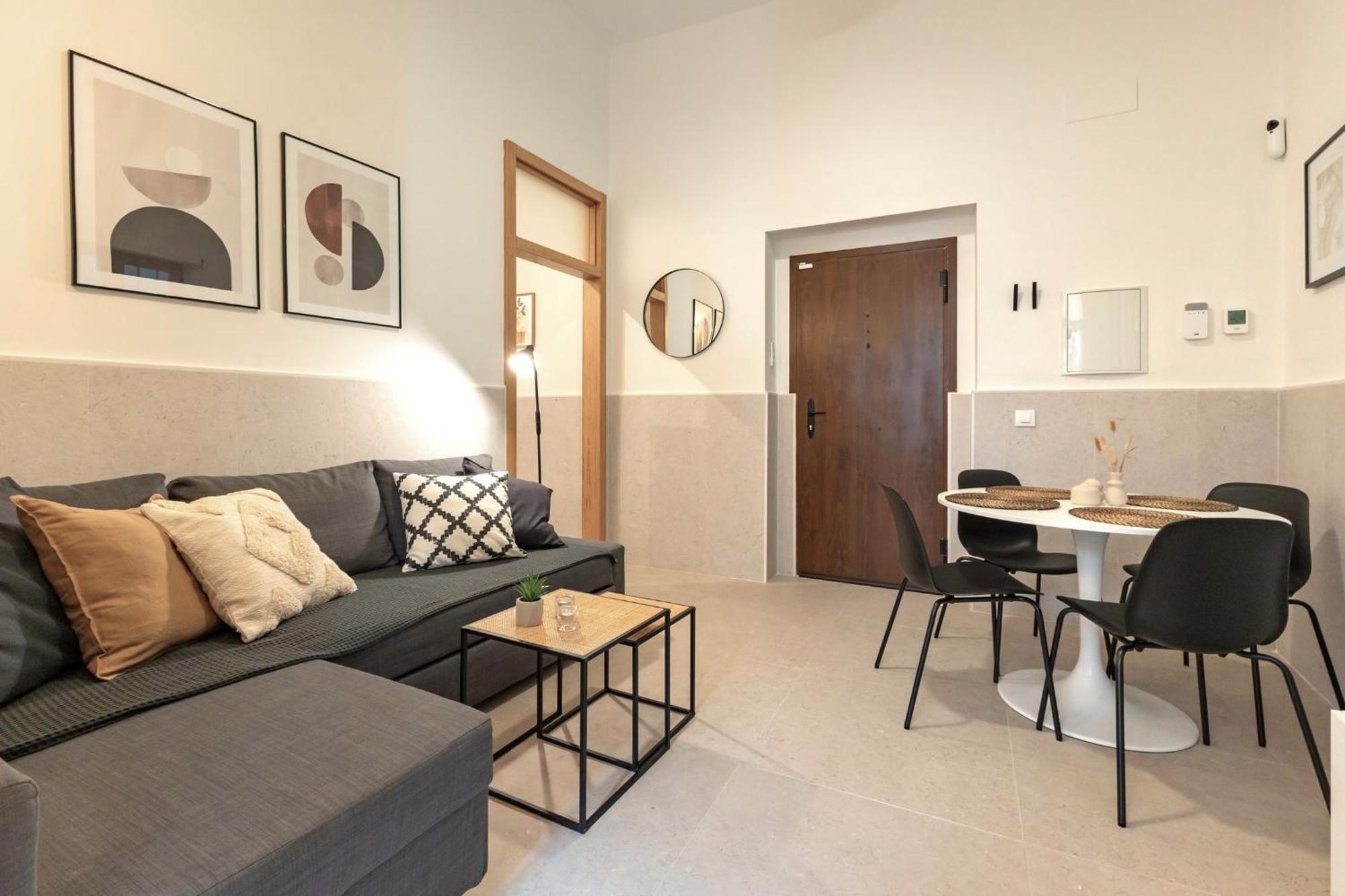 Modern Spacious Apartment Central Of Sevilla Exterior foto