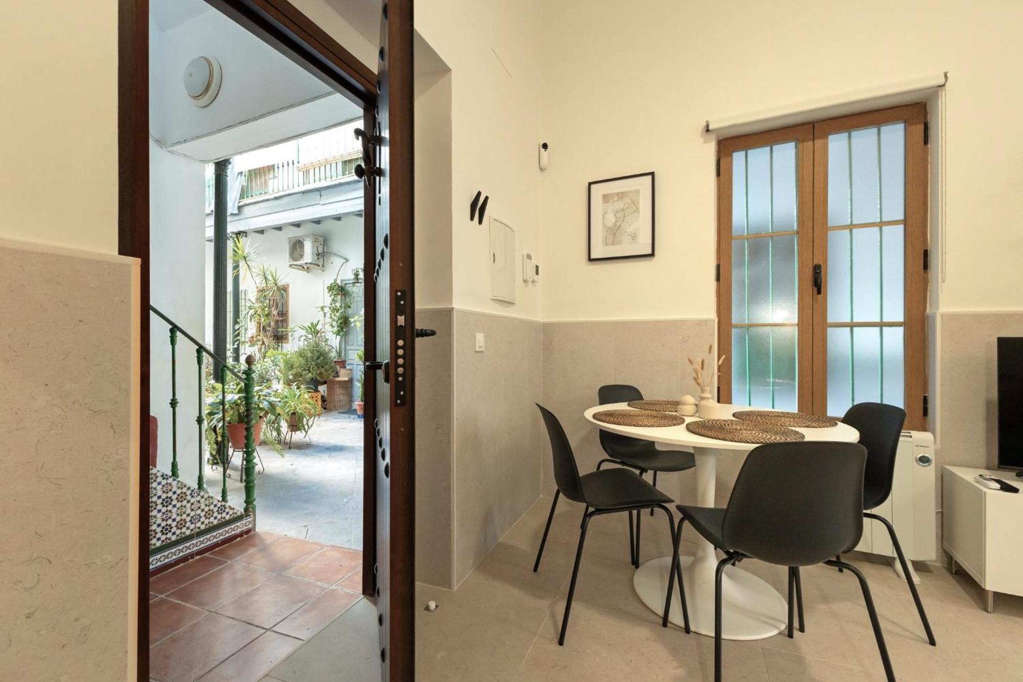 Modern Spacious Apartment Central Of Sevilla Exterior foto